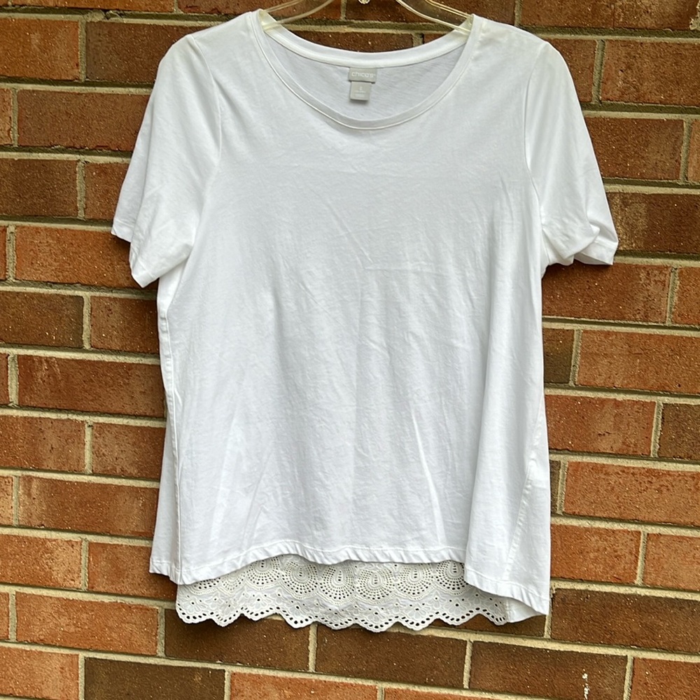 Chicos white short sleeved tee.size large.